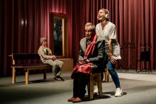 La Volta / Frank Focketyn, Evgenia Brendes & Philippe Thuriot - De vijfde van Ludo (foto: Steven Hendrix)