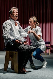 La Volta / Frank Focketyn, Evgenia Brendes & Philippe Thuriot - De vijfde van Ludo (foto: Steven Hendrix)