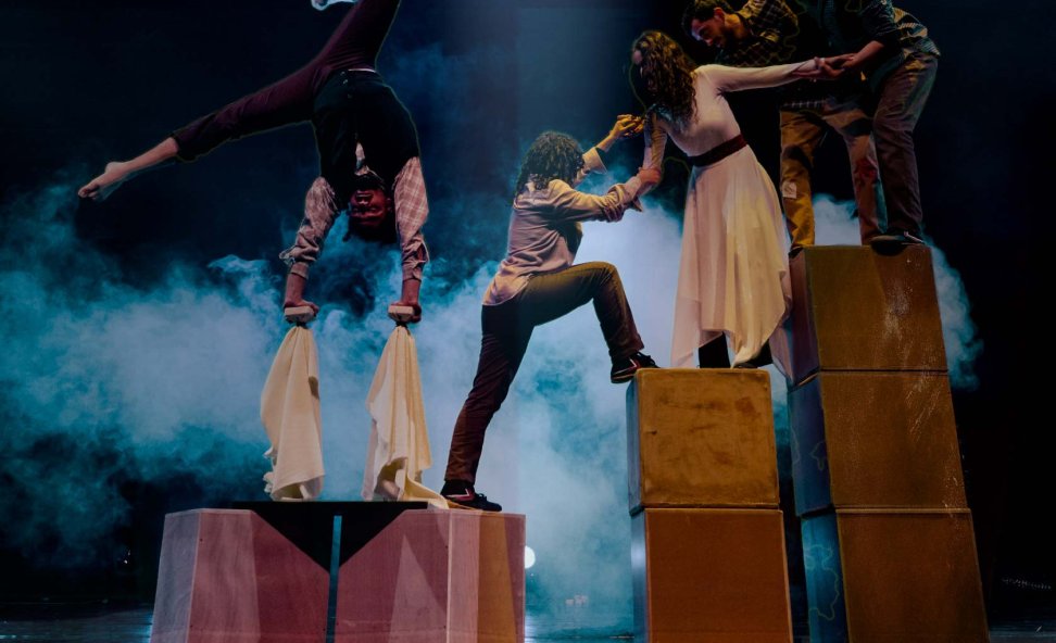 Palestinian Circus School - SARAB (foto © Alaa Regash)